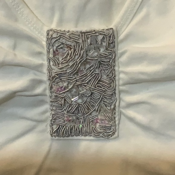 Brand new OLSEN white beaded tshirt - Size US 6. - Picture 3 of 6
